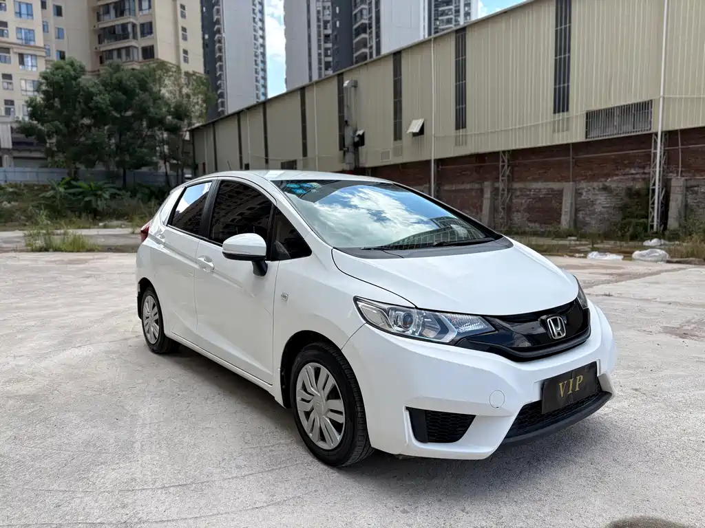 Honda Fit — миниатюра 2