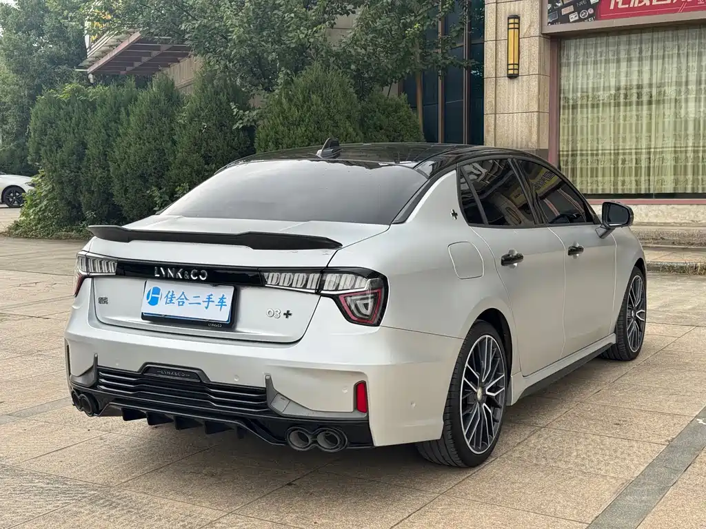 Lynk & Co 03 — миниатюра 5