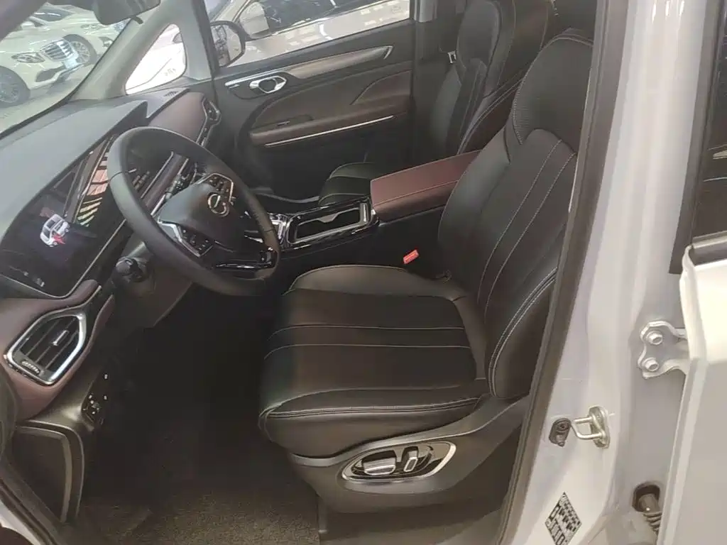 GAC Motor Trumpchi M6 — миниатюра 15