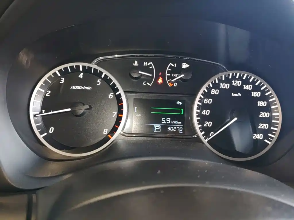 Nissan Sylphy — миниатюра 12