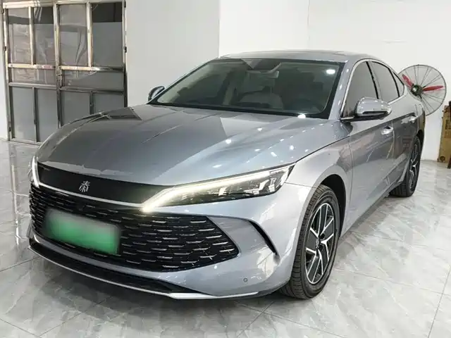 BYD Qin L