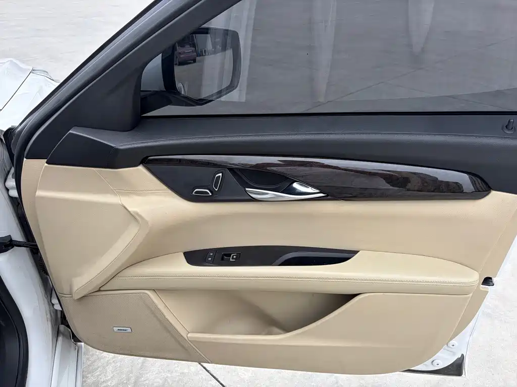 Cadillac CT6 — миниатюра 16