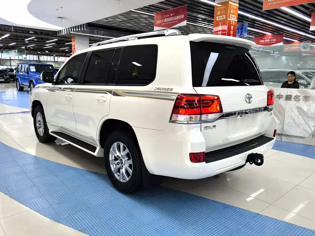 Toyota Land Cruiser 2019 4.6L