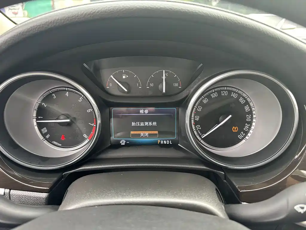 Buick Verano — миниатюра 13