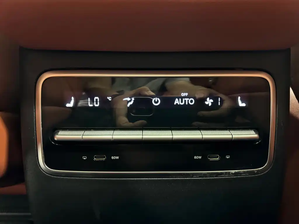 Li Auto Li L7 — миниатюра 16