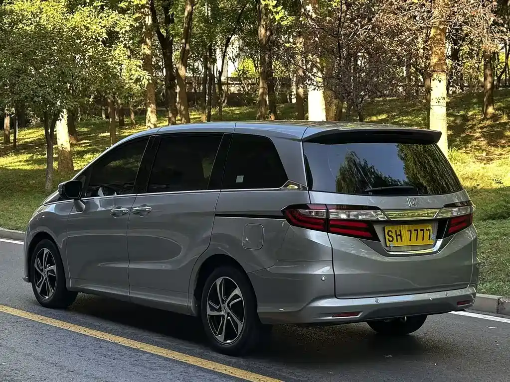 Honda Odyssey — миниатюра 3