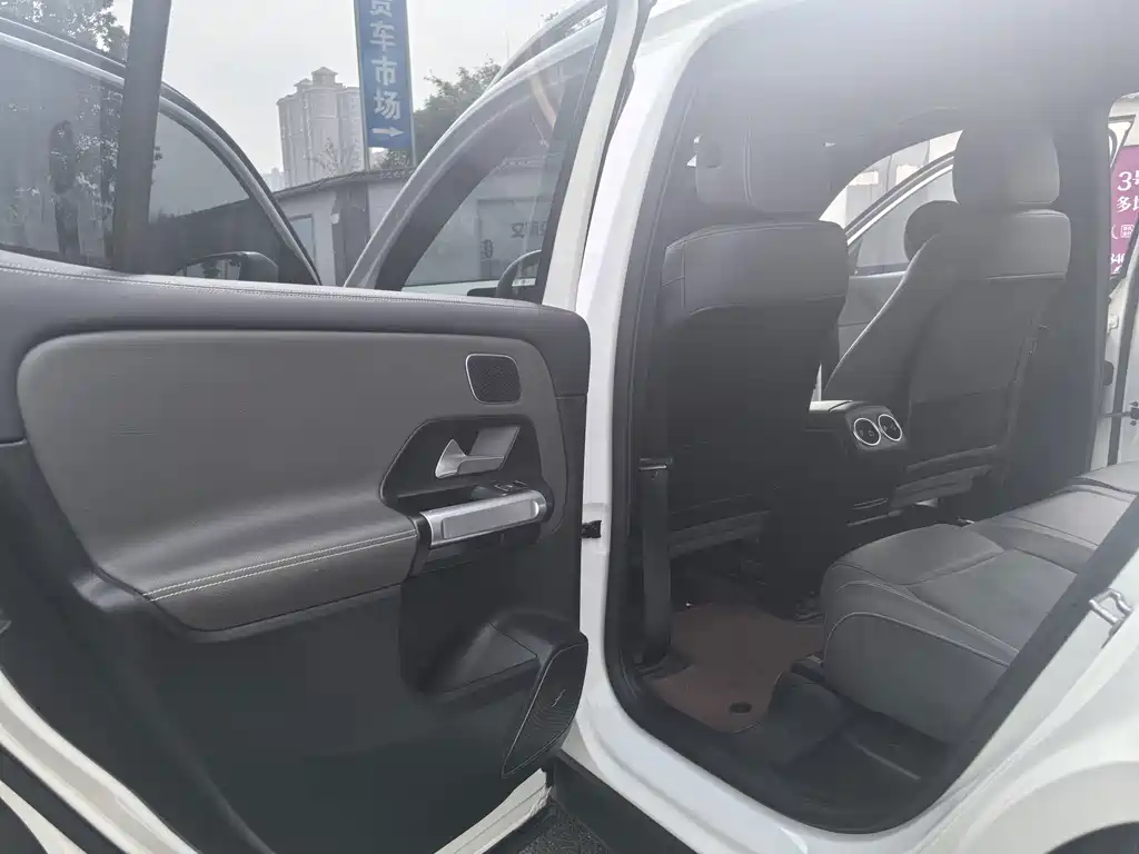 Mercedes-Benz EQB — миниатюра 26