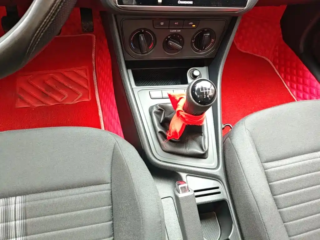 Volkswagen Lavida — миниатюра 14