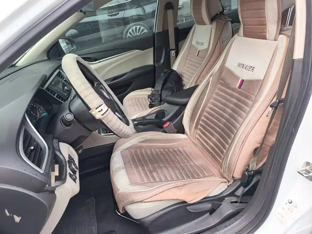 Buick Excelle — миниатюра 22