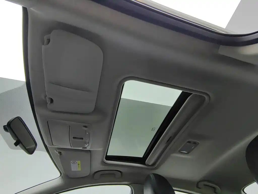 Nissan Sylphy — миниатюра 14