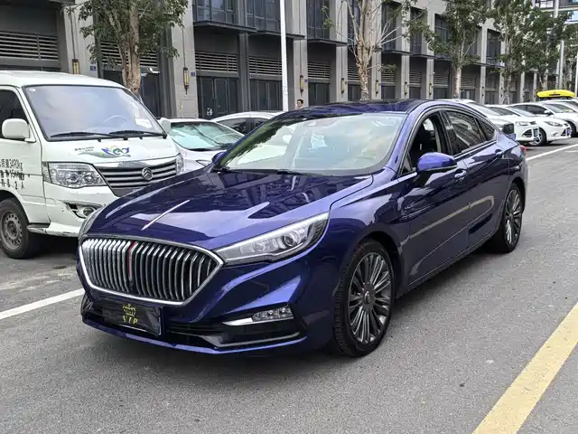 RED FLAG HONGQI H5 2020