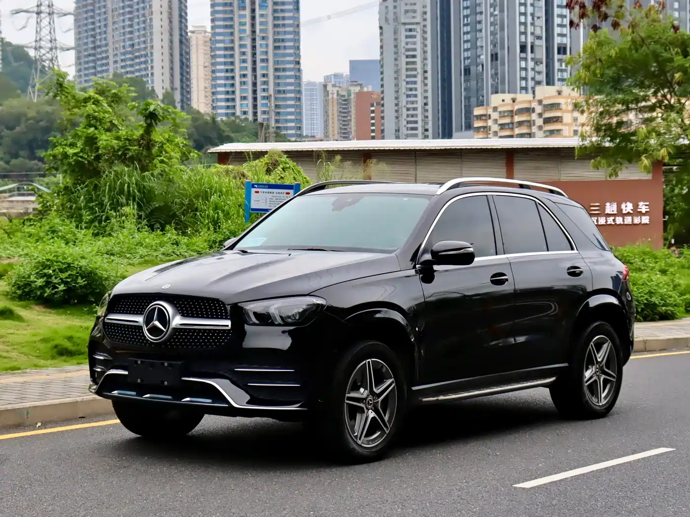 Mercedes-Benz GLE (Import)