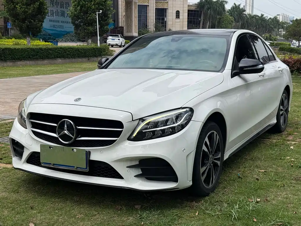 Mercedes-Benz C-Class 2018