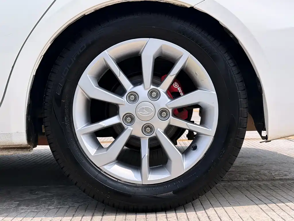 Soueast A5 Yiwu — миниатюра 18