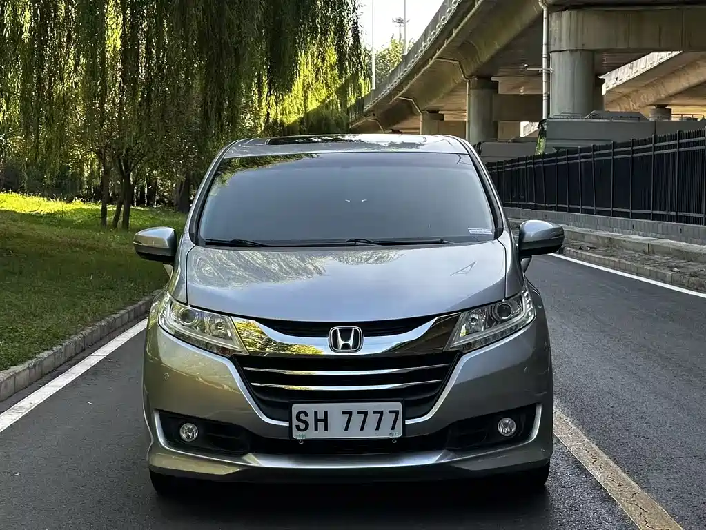 Honda Odyssey — миниатюра 2