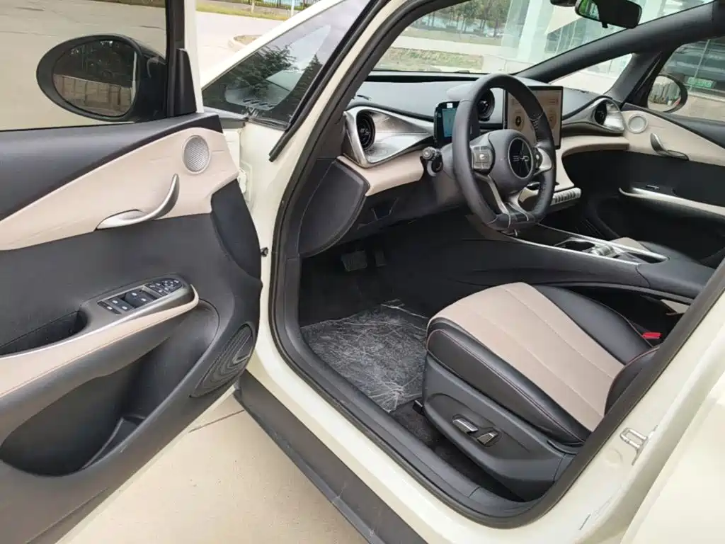 BYD Dolphin — миниатюра 16