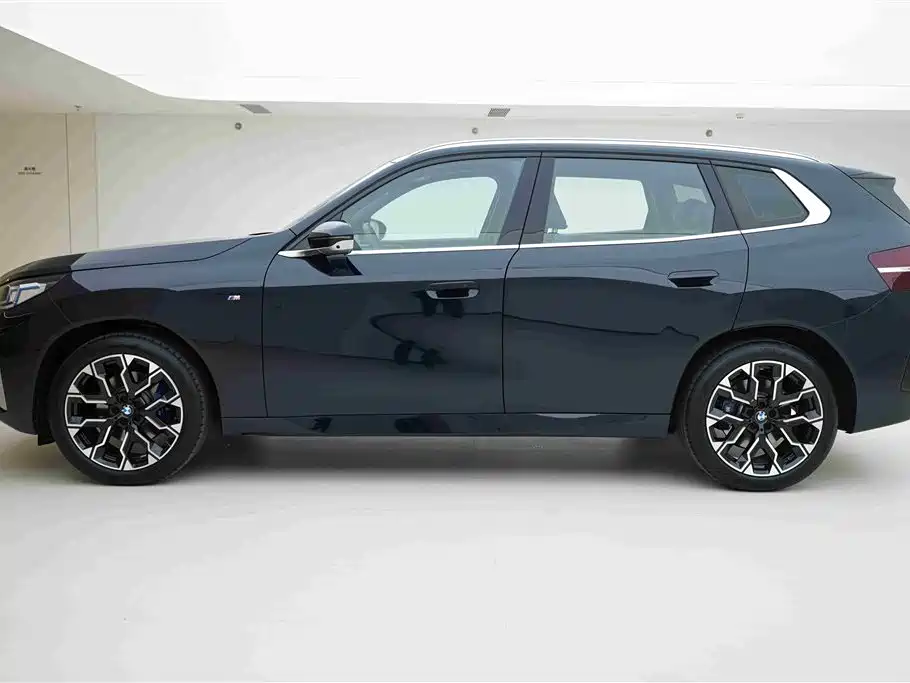 BMW X3 2025 xDrive30L Premium M Sport