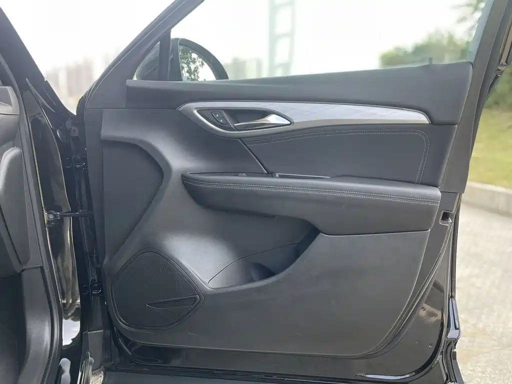 Buick Envision S — миниатюра 12