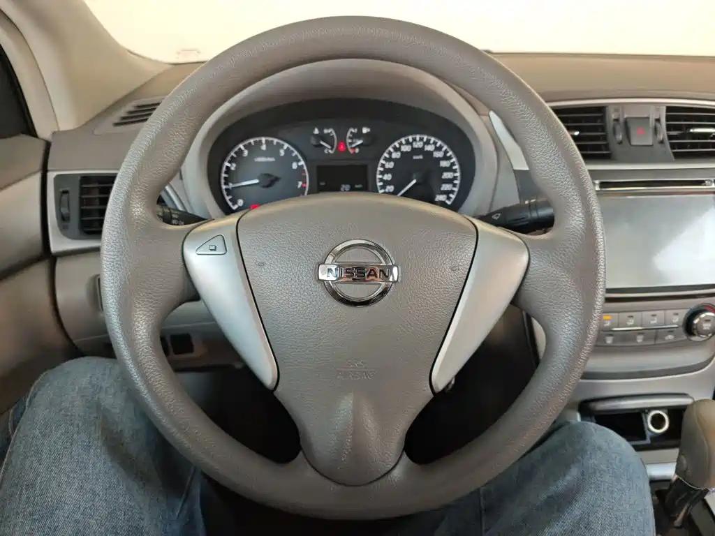 Nissan Sylphy — миниатюра 11