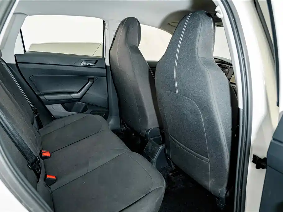 Volkswagen Polo — миниатюра 21