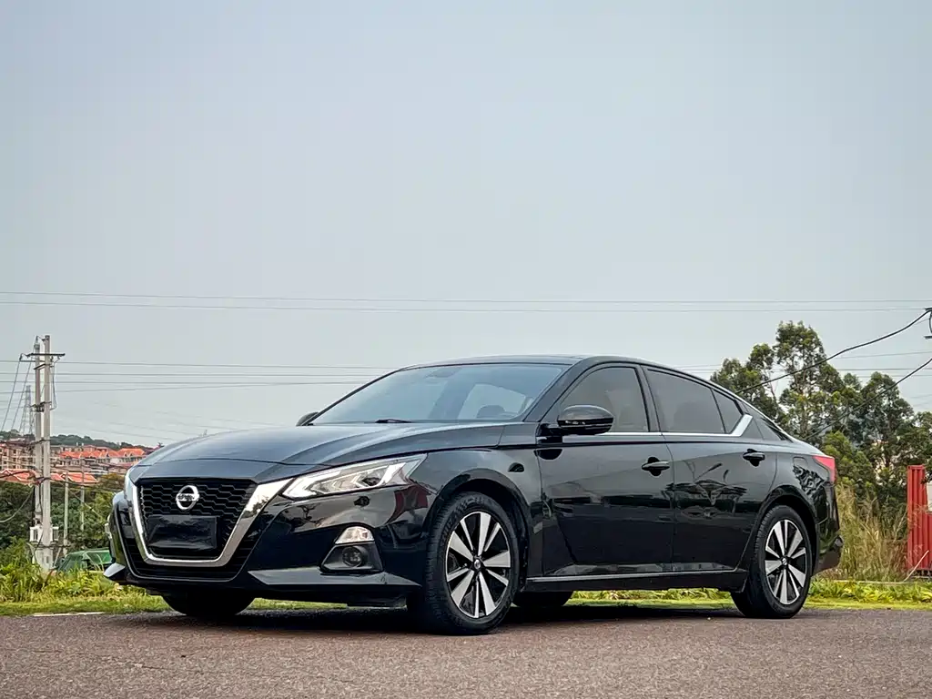 Nissan Teana 2021