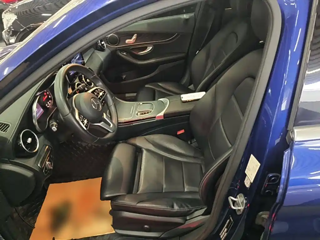 Mercedes-Benz C-Class — миниатюра 15