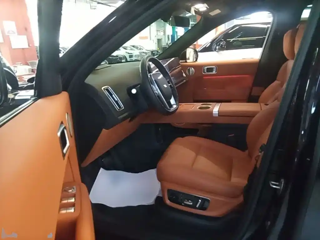 Li Auto Li L8 — миниатюра 16