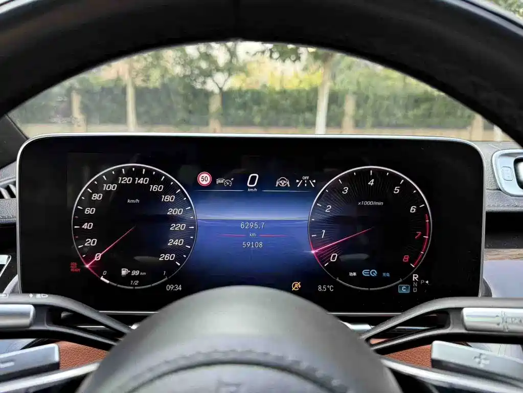 Mercedes-Benz S-Class — миниатюра 7