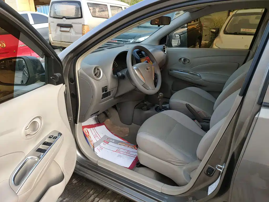 Nissan Sunny — миниатюра 11