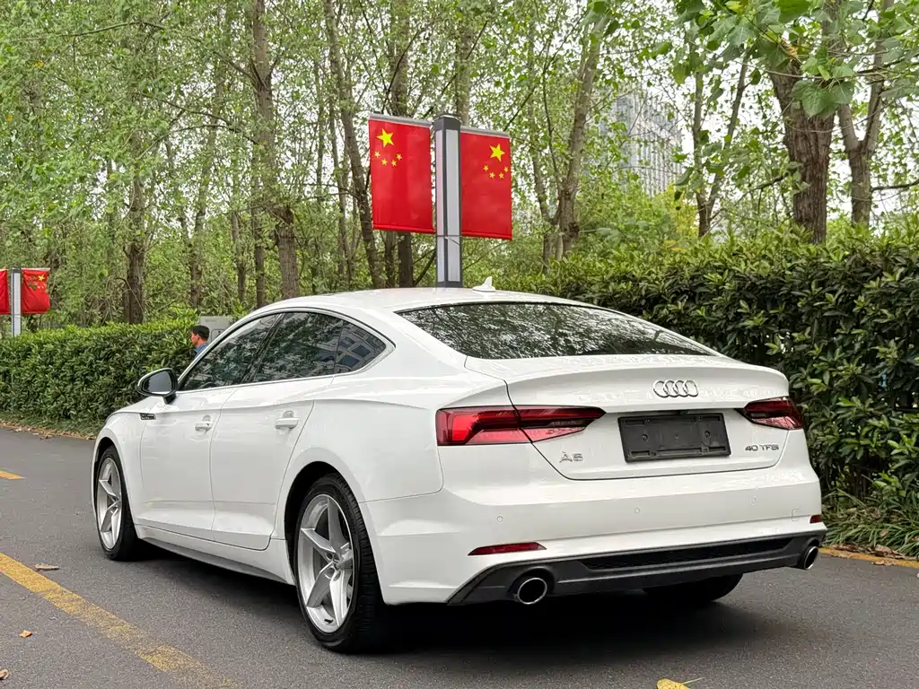 Audi A5 (Import) — миниатюра 6