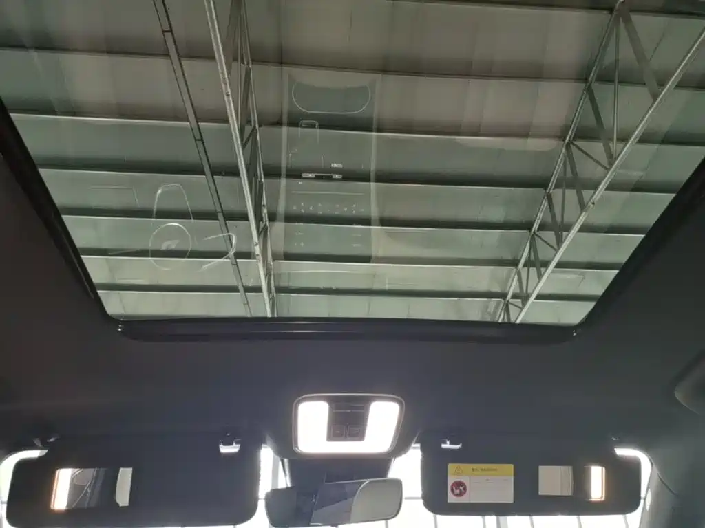 Li Auto Li ONE — миниатюра 18