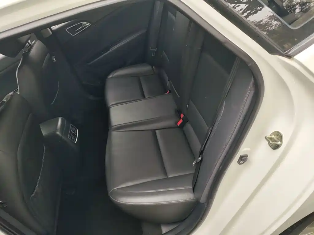 Hyundai Mistra — миниатюра 17