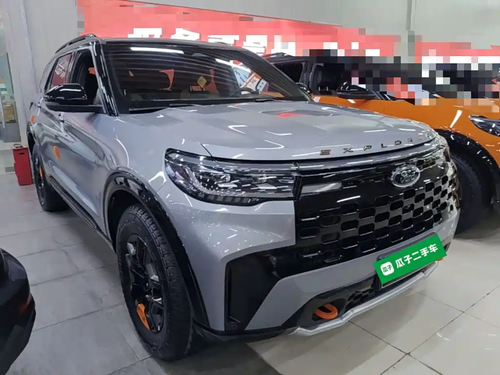 Ford Explorer — миниатюра 4