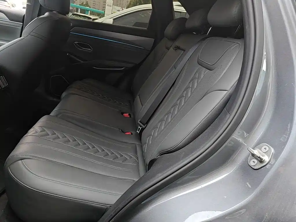 BYD L DM-i — миниатюра 17