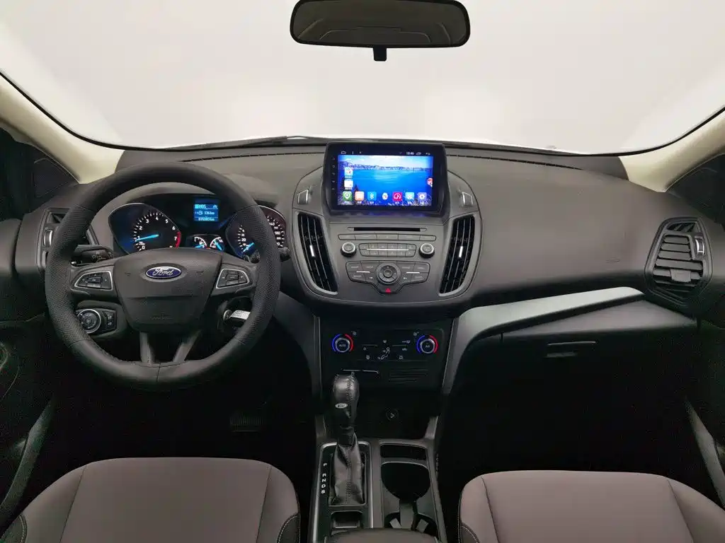 Ford Kuga — миниатюра 5