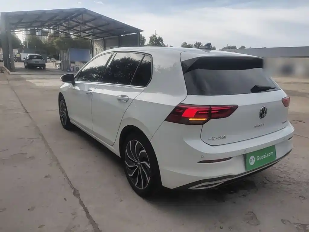 Volkswagen Golf — миниатюра 5