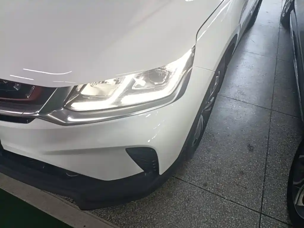 Geely Binyue — миниатюра 24