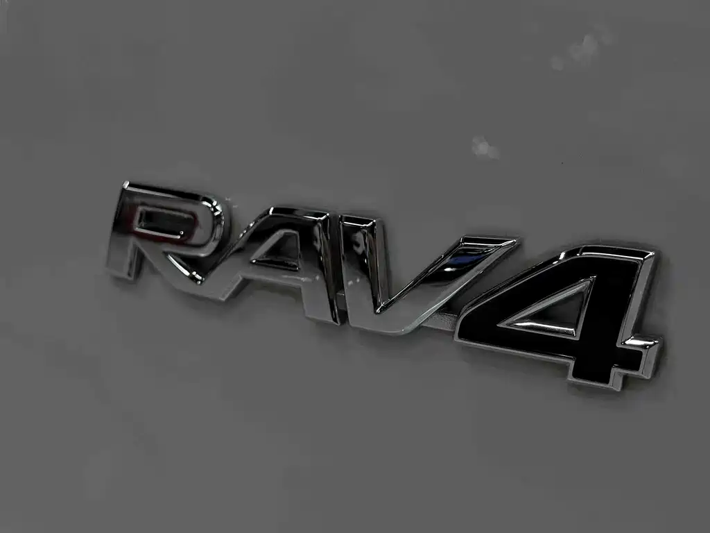 Toyota RAV4 — миниатюра 11