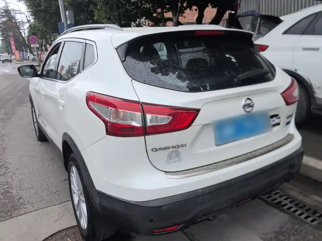 Nissan Qashqai — миниатюра 5