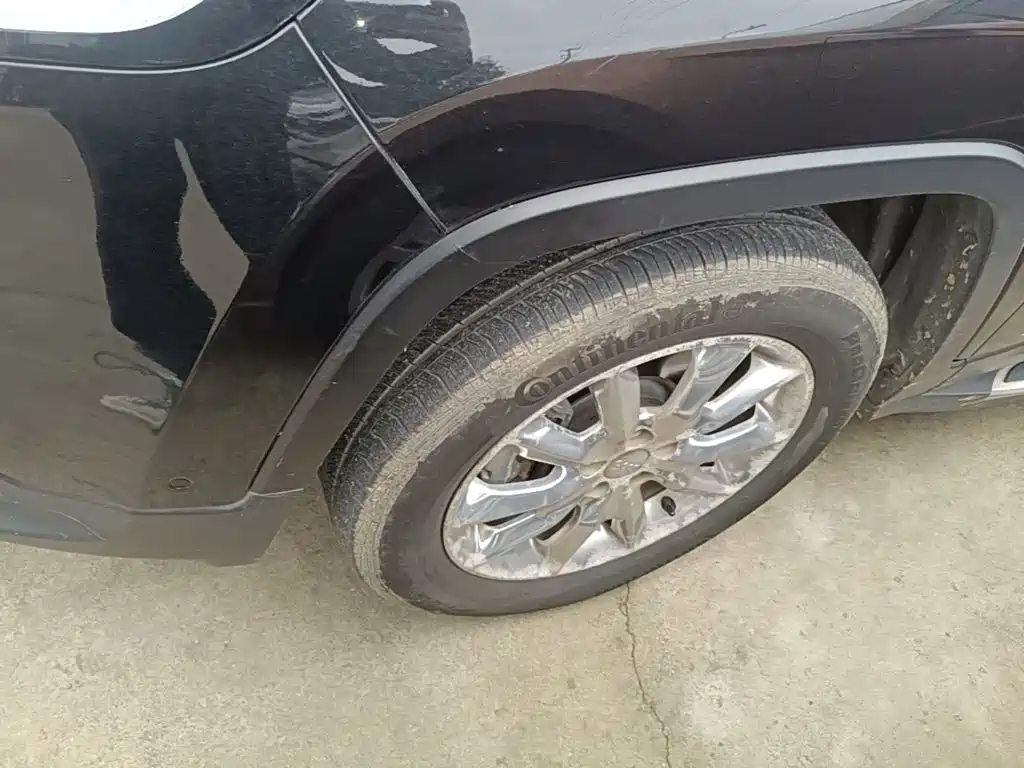 Jeep Cherokee — миниатюра 23