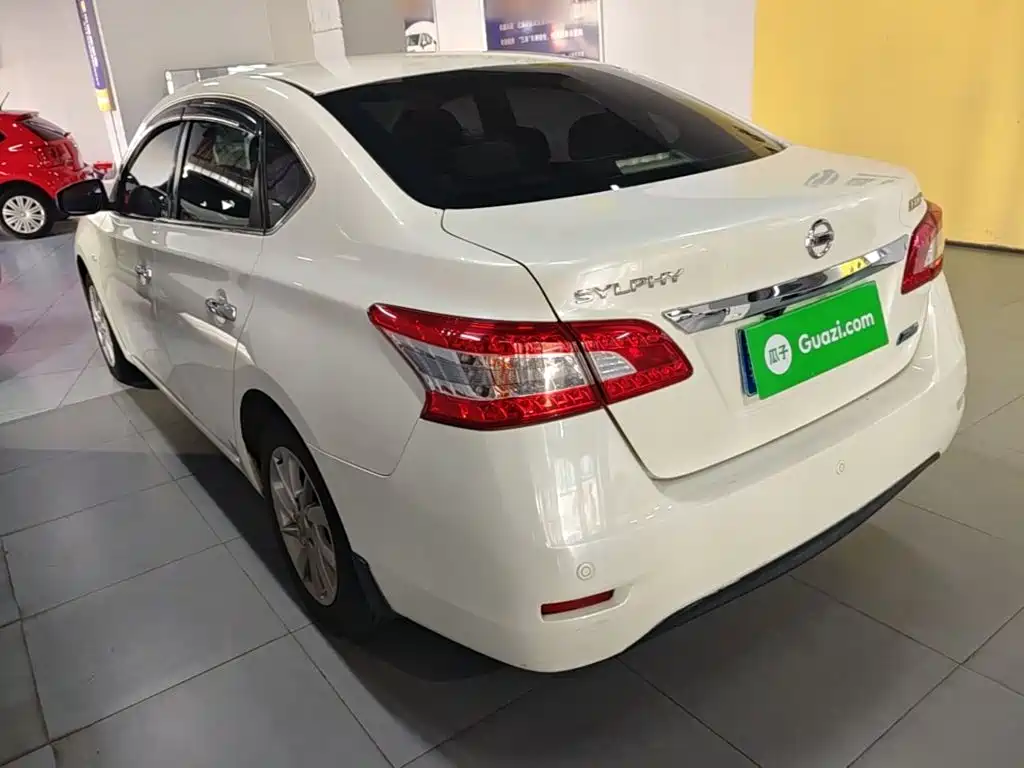 Nissan Sylphy — миниатюра 5