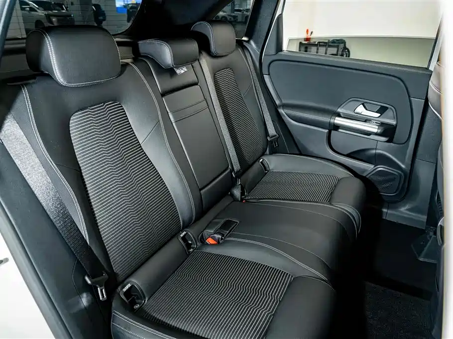 Mercedes-Benz B-Class — миниатюра 22