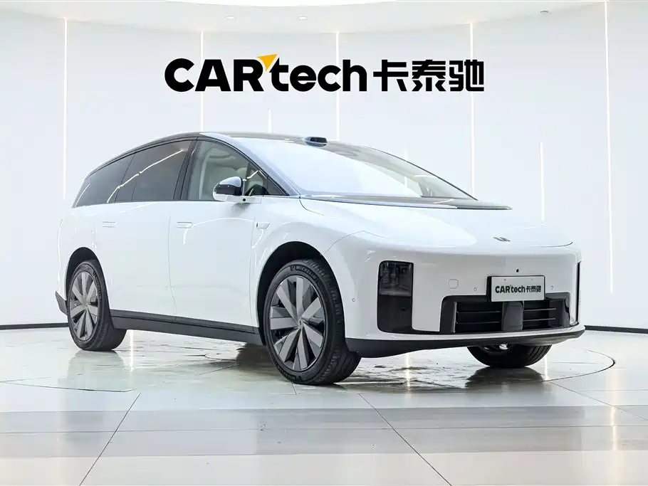Li Auto i8 2025 Standard