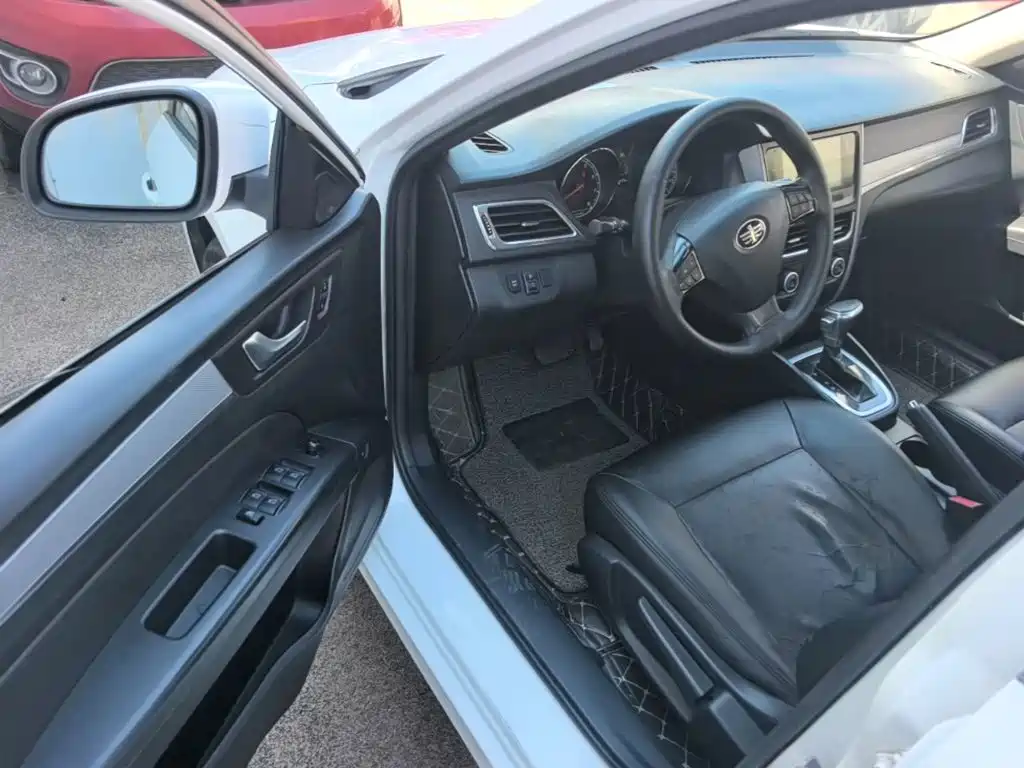 Bestune B30 — миниатюра 16
