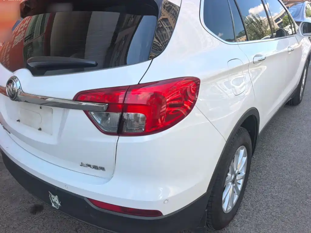 Buick Envision Plus — миниатюра 8