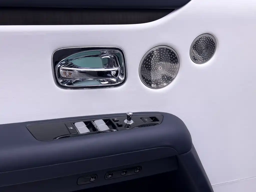 Rolls-Royce Ghost — миниатюра 13
