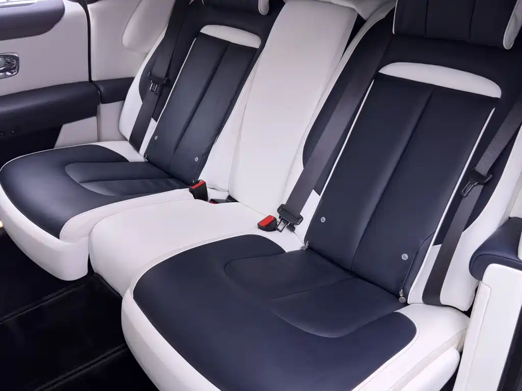 Rolls-Royce Ghost — миниатюра 29