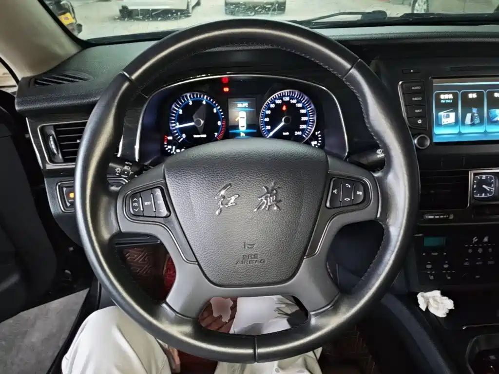 Hongqi Hongqi H7 — миниатюра 11