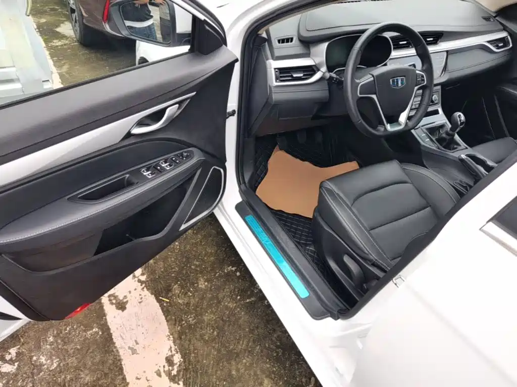 Geely Emgrand — миниатюра 16