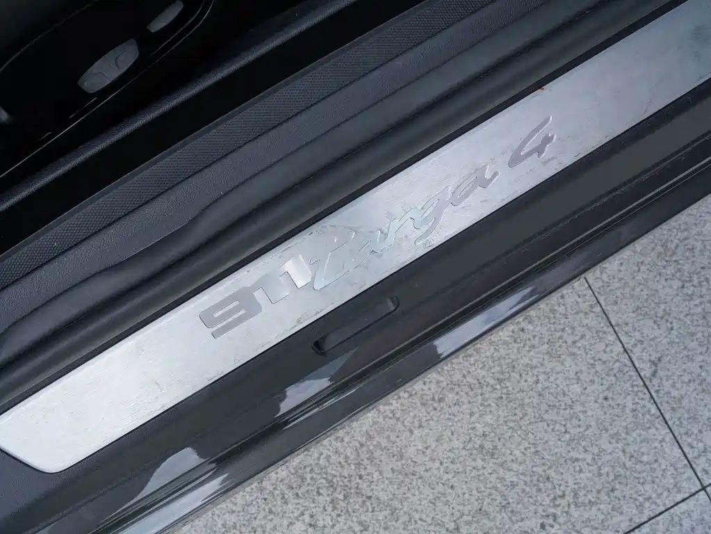 Porsche 911 — миниатюра 14